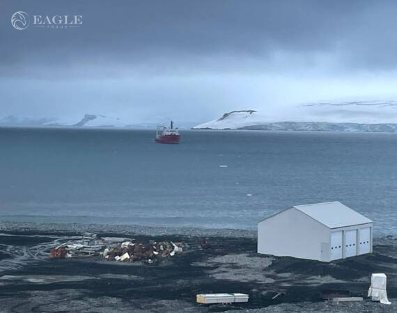 Вратите на Игъл Трейд достигнаха и до Антарктида